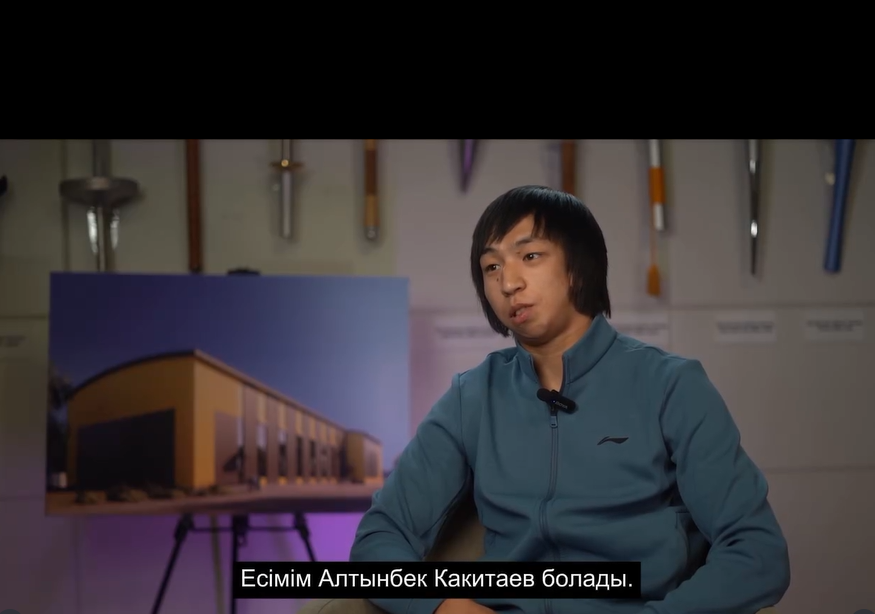 В рубрике «Сурдлимпийские игры» чемпион мира по борьбе сурдо дзюдо, чемпион Азиатско-Тихоокеанских игр Алтынбек Какитаев