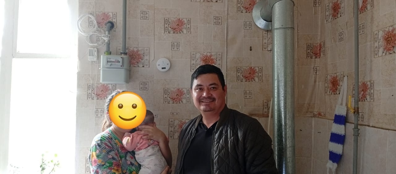 Социально-уязвимым слоям населения села Аулиеколь установили датчики угарного газа