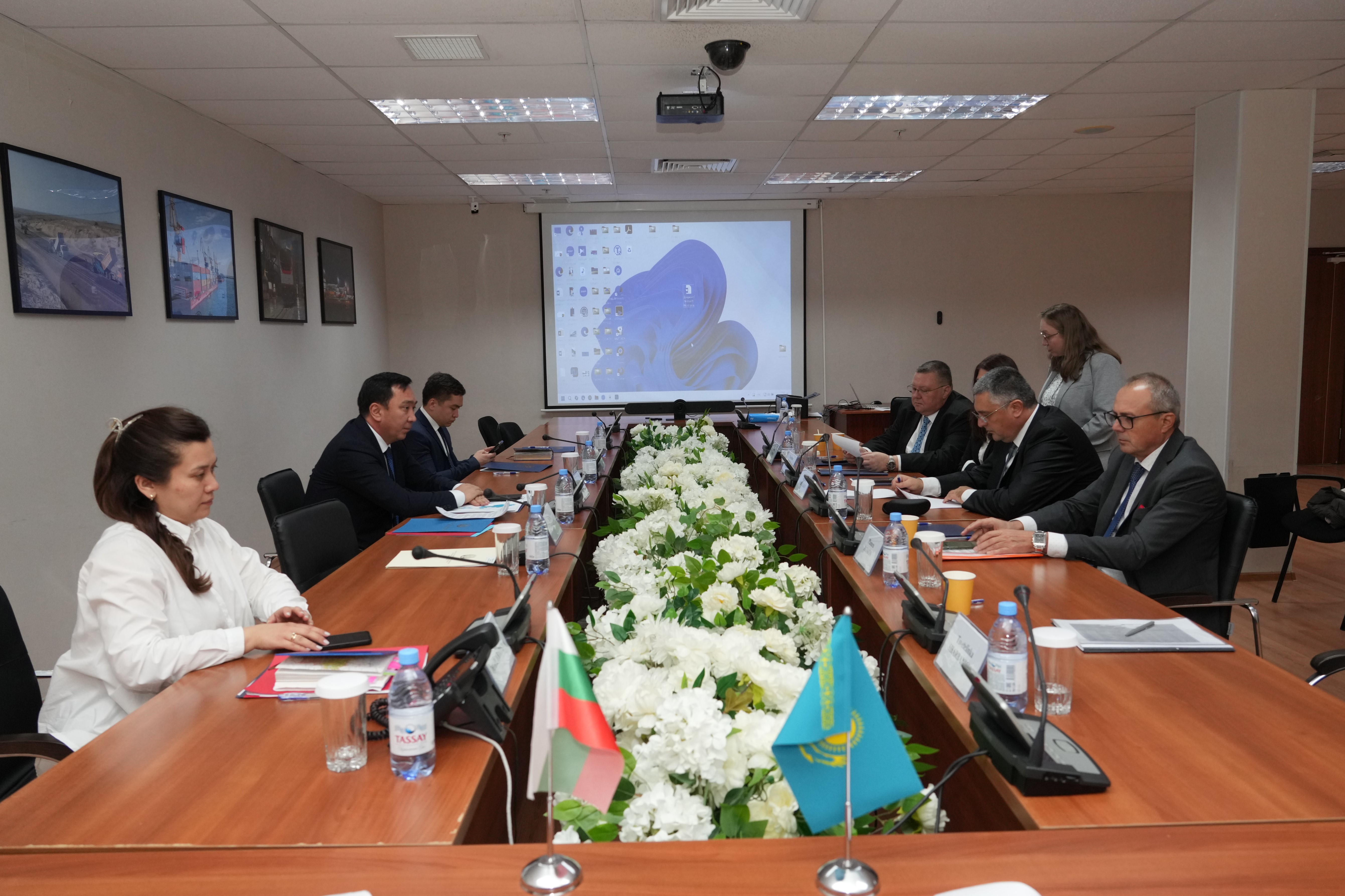 Халықаралық автомобиль тасымалы мәселелері жөніндегі Қазақстан–Болгария аралас комиссиясының кезекті отырысы өтті