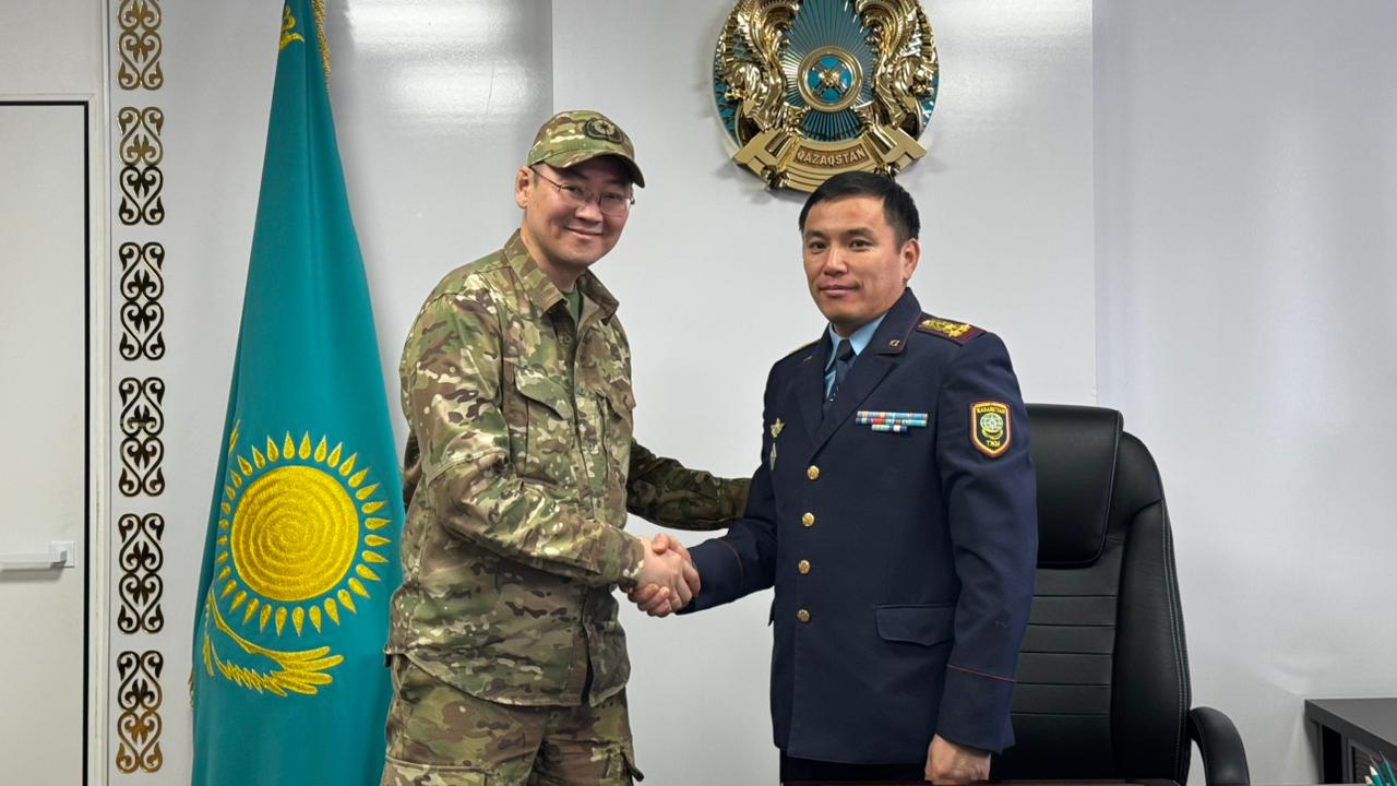 ҚР ТЖМ вице-министрі Б.Қ. Әбдішев Жетісу облысы ТЖД-ның бастығының міндетін уақытша атқарушысын таныстырды