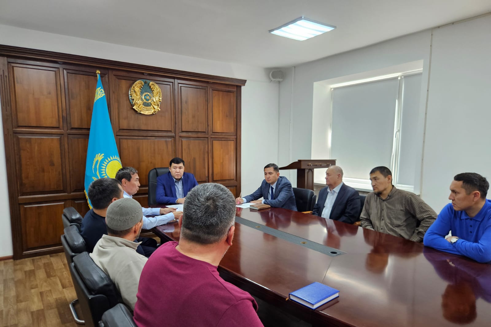 Ағымдағы жылдың 29 қазан күні басқарма басшысының орынбасары А.Әлімбаевтың төрағалығымен жолаушылар тасымалдауда қауіпсіздікті қамтамасыз ету мәселесі бойынша жиналыс өткізілді.