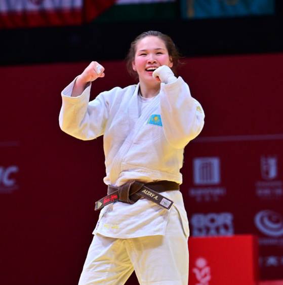 Аиша Алтай - Азия ойындарының чемпионы