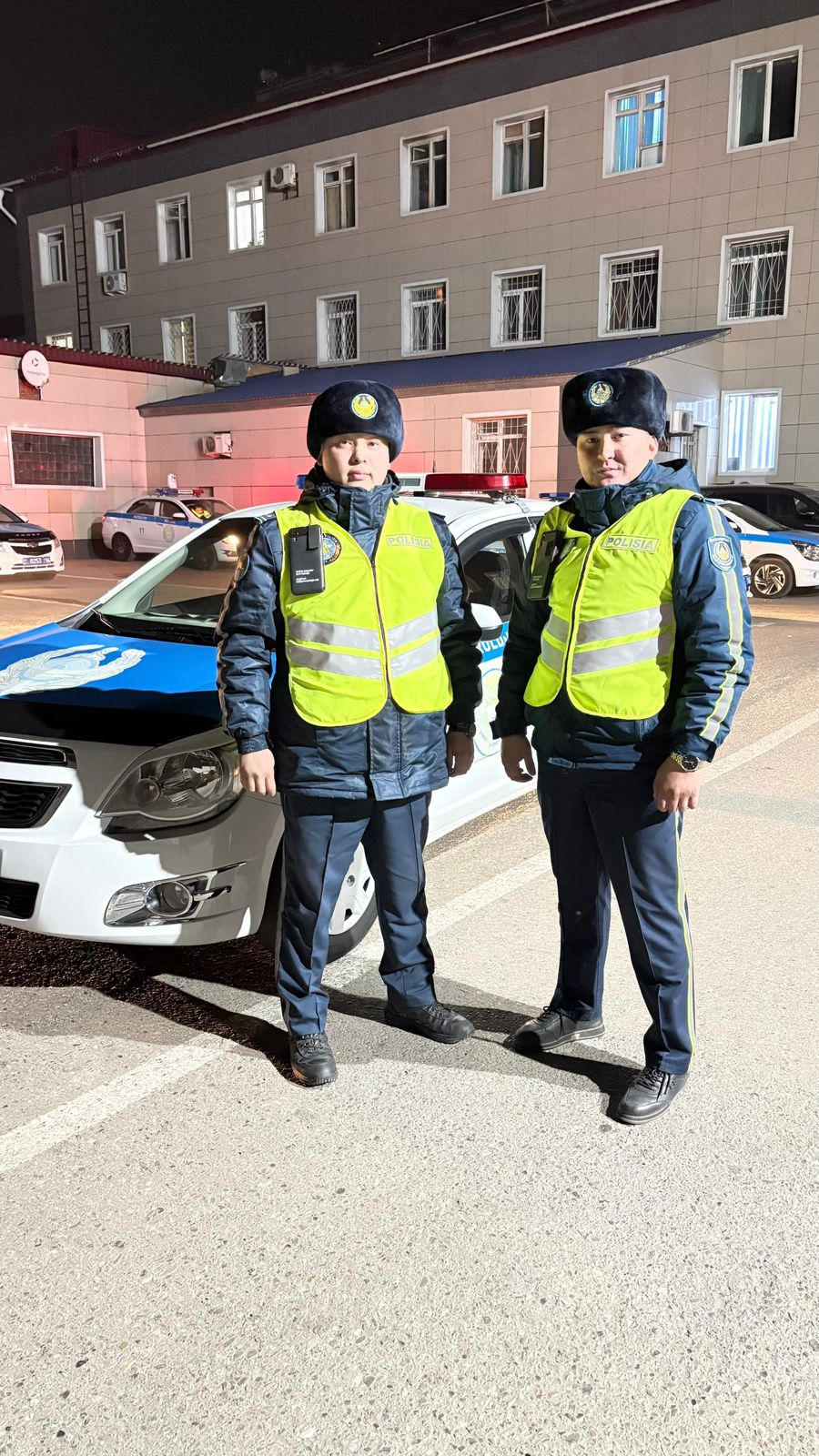 Полицейские Усть-Каменогорска спасли женщину, прыгнувшую в реку