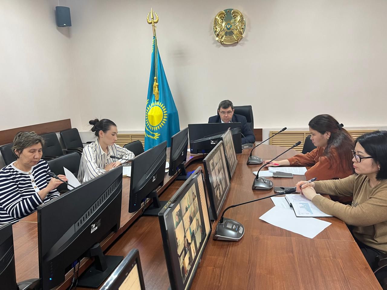 Менингит, желшешек, жедел ішек инфекциялары, сальмонеллез, паразитарлық және жұқпалы тері аурулары бойынша профилактикалық және эпидемияға қарсы іс-шараларды ұйымдастыру және өткізу мәселелері жөнінде жұмыс кеңесі өтті