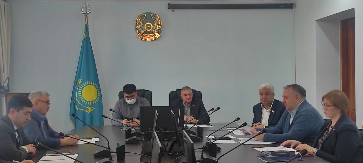 2025 жылғы 30 қазанда С.П. Тимофеевтің төрағалығымен Петропавл қалалық мәслихатының Бюджет, қаржы, экономика салаларын дамыту мәселелері жөніндегі тұрақты комиссияның отырысы өтті