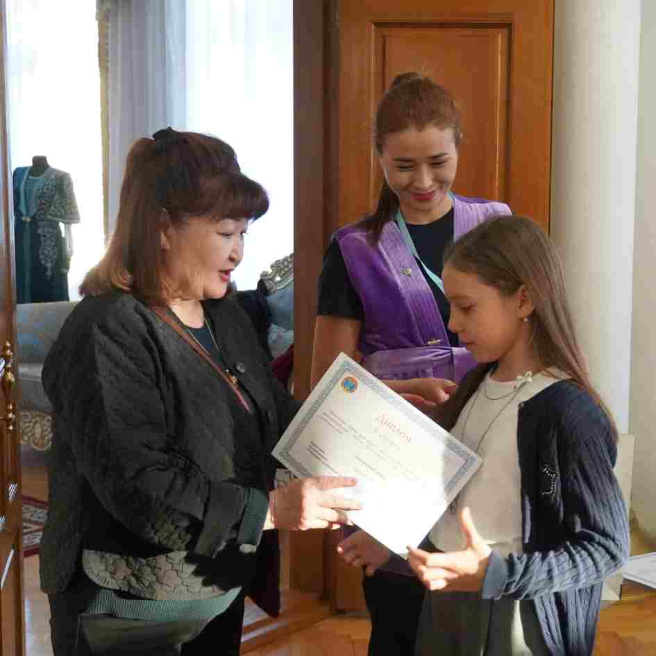 В районе «Сарыарка» награждены победители детского конкурса рисунков