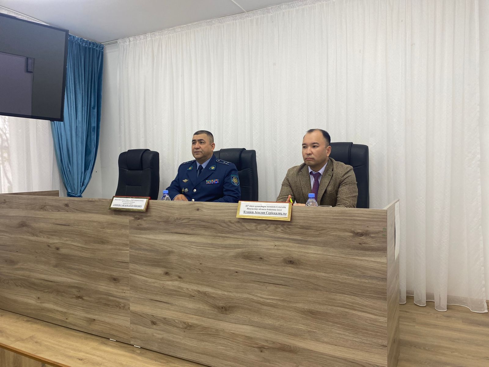 Өкіл №43 мекемеде сотталғандарға арналған дәріс өткізді