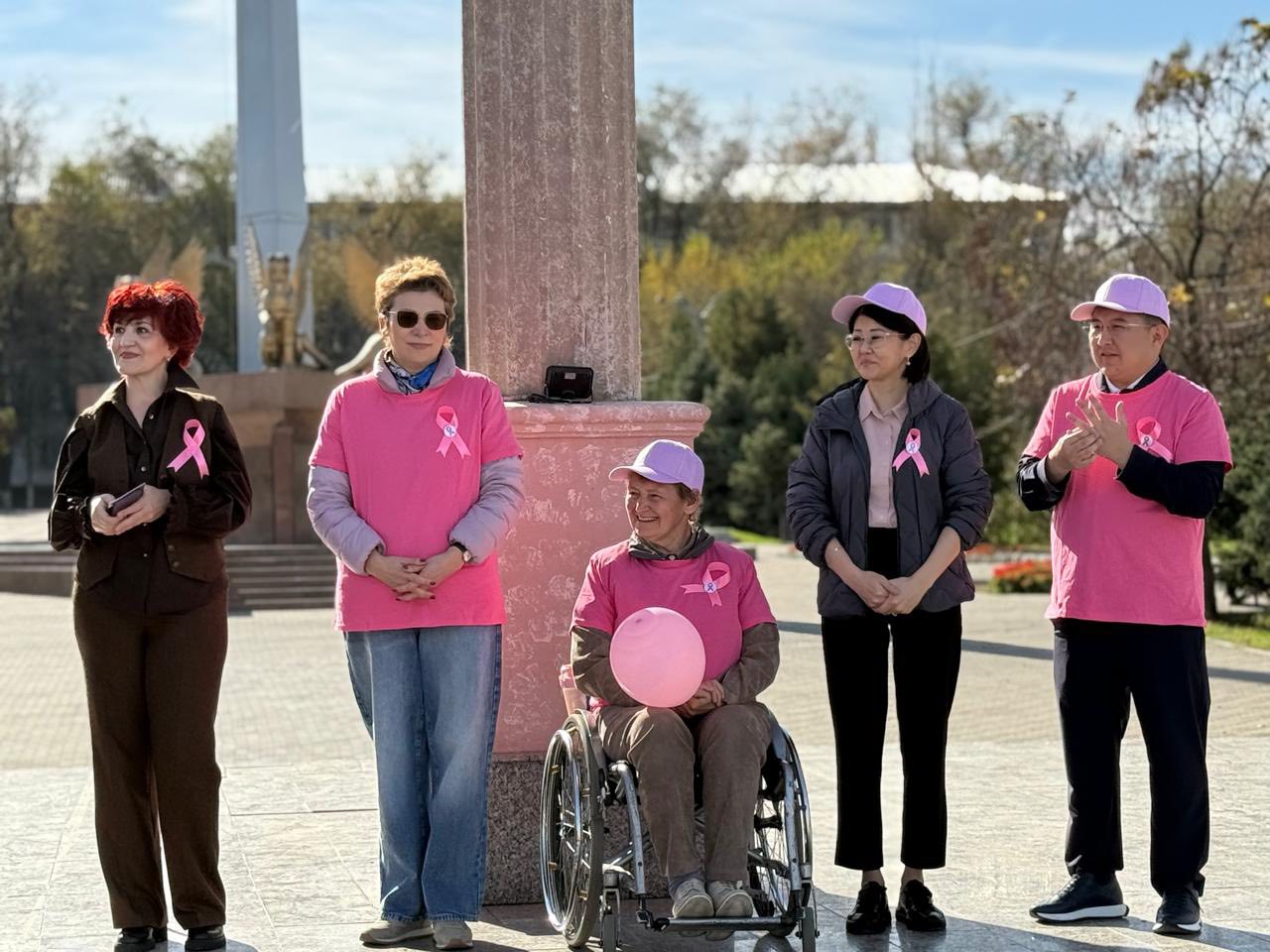 Таразда «Қызғылт қазан» атты кең ауқымды қайырымдылық акциясы өтті