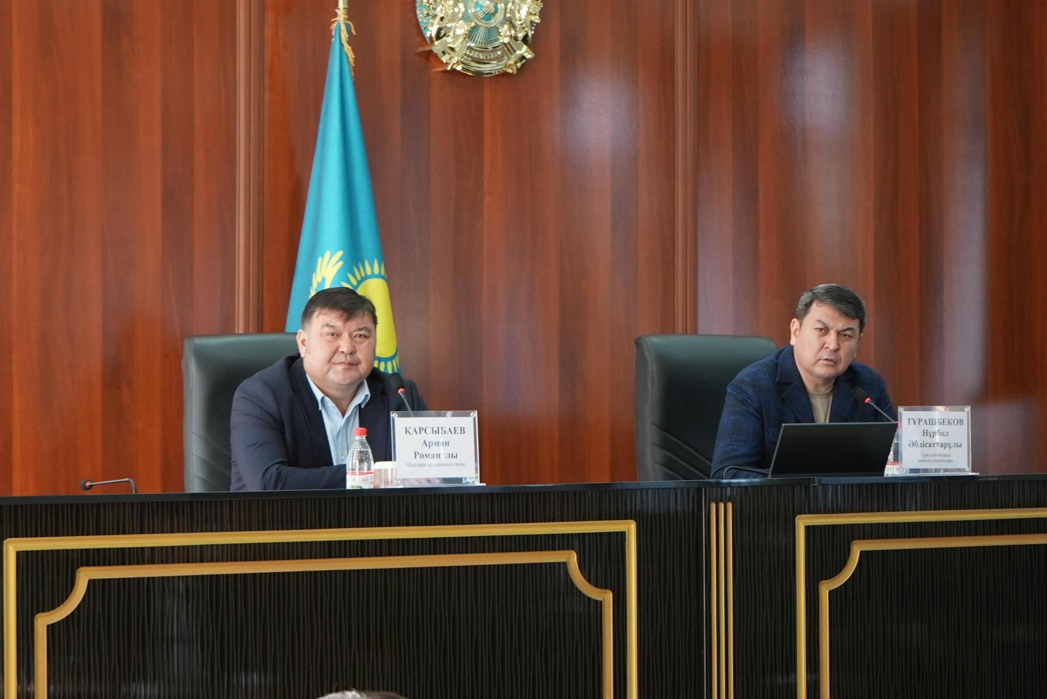 ШАРДАРА: АУЫЛ ШАРУАШЫЛЫҒЫ САЛАСЫНДАҒЫ ӨЗЕКТІ МӘСЕЛЕЛЕР ТАЛҚЫЛАНДЫ