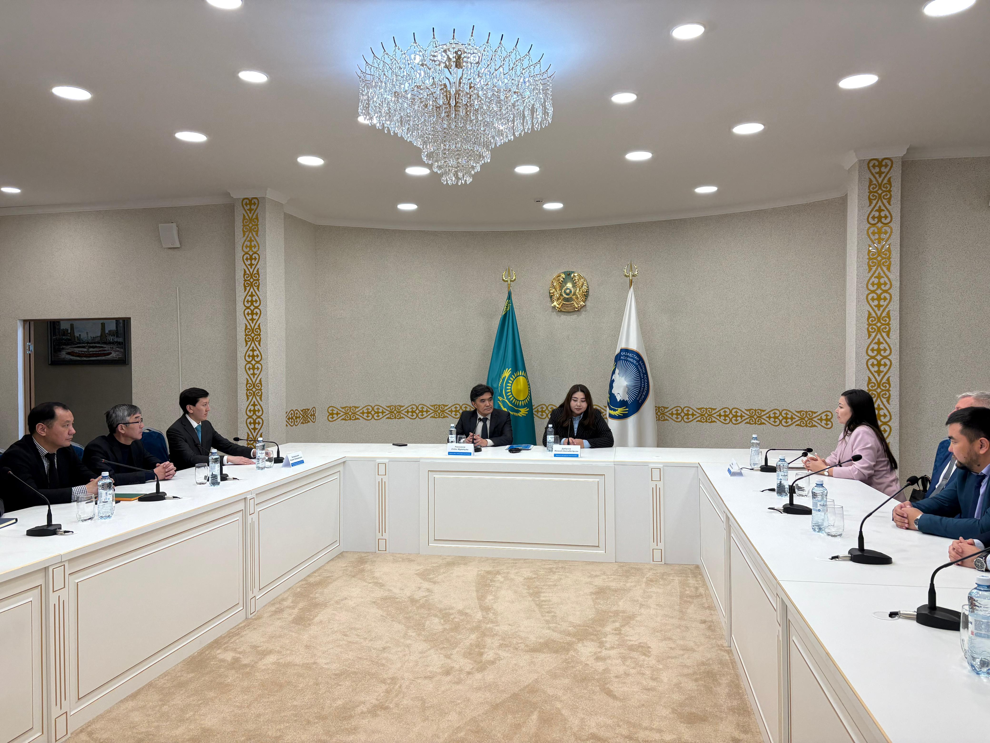 Встреча Вице-министра промышленности и строительства Республики Казахстан Дубировой Ж.Б с населением Акмолинской области.