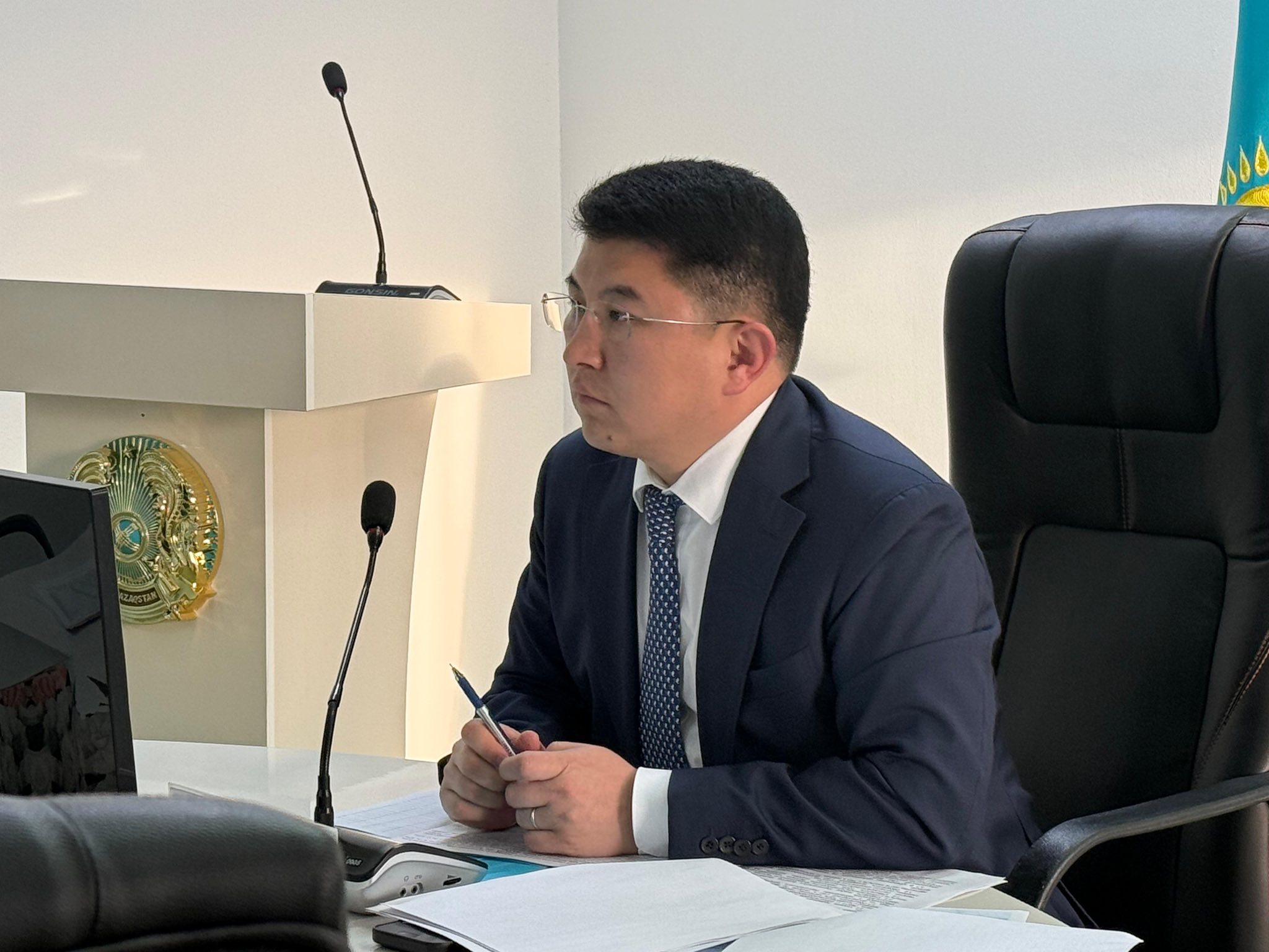 ҚАН АЙНАЛЫМЫ ЖҮЙЕСІ АУРУЛАРЫ МЕН ИНСУЛЬТ БОЙЫНША МЕДИЦИНАЛЫҚ КӨМЕКТІ ҰЙЫМДАСТЫРУ МӘСЕЛЕЛЕРІ ТАЛҚЫЛАНДЫ