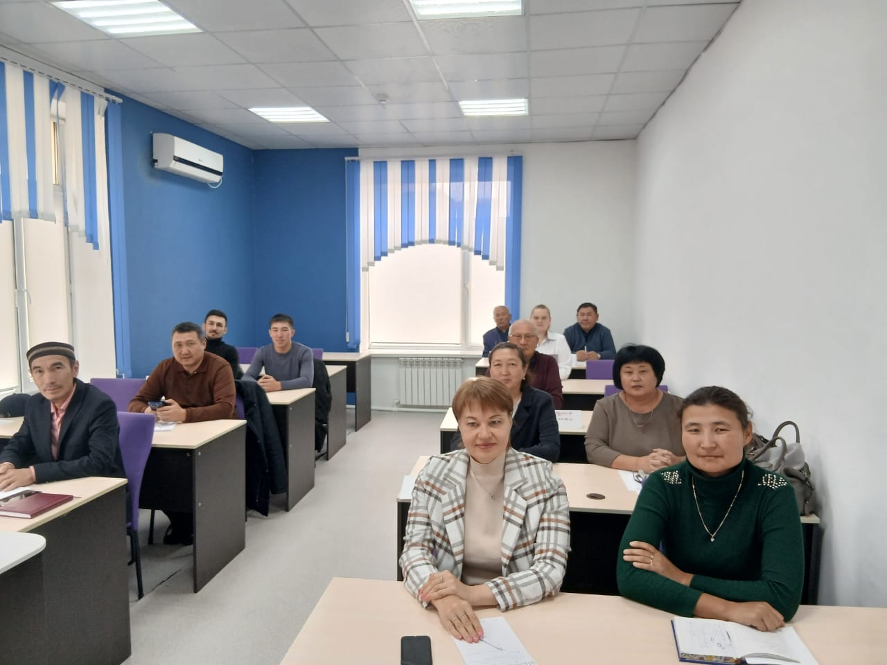 члены ОС на семинаре