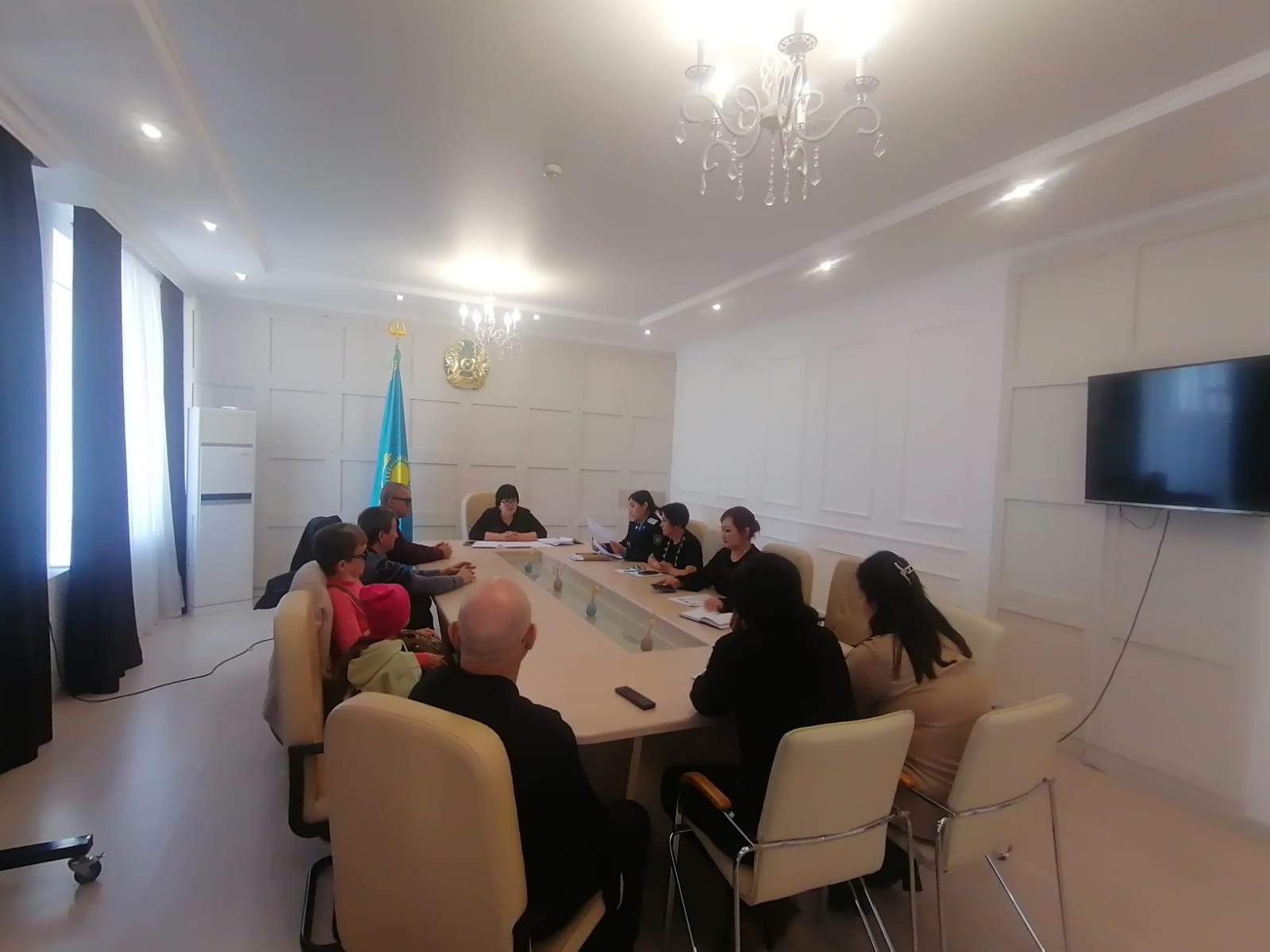 Қоғамдық бірлестіктермен кездесу