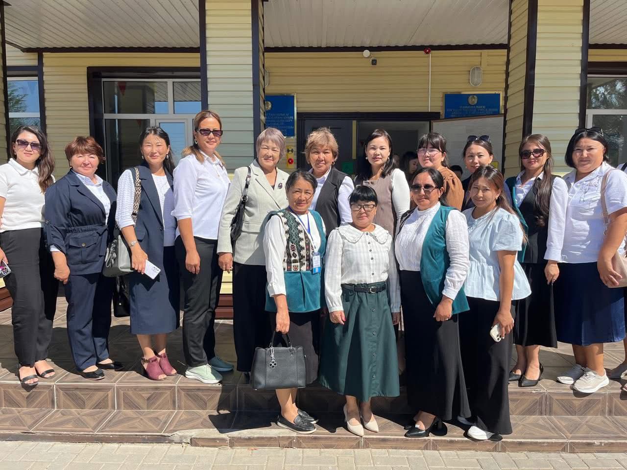 БІЛІМ КЕЛЕШЕГІ. АДАЛ АЗАМАТ. КӘСІБИ МАМАН 🔹Тамыз кеңесі аясында Ащысай МББК базасында бүгін «БАРШАҒА ТЕҢ МҮМКІНДІК: ИНКЛЮЗИВТІ БІЛІМ БЕРУДІ ДАМЫТУ БАҒЫТТАРЫ» атты аудандық шығармашылық алаңы өтті.