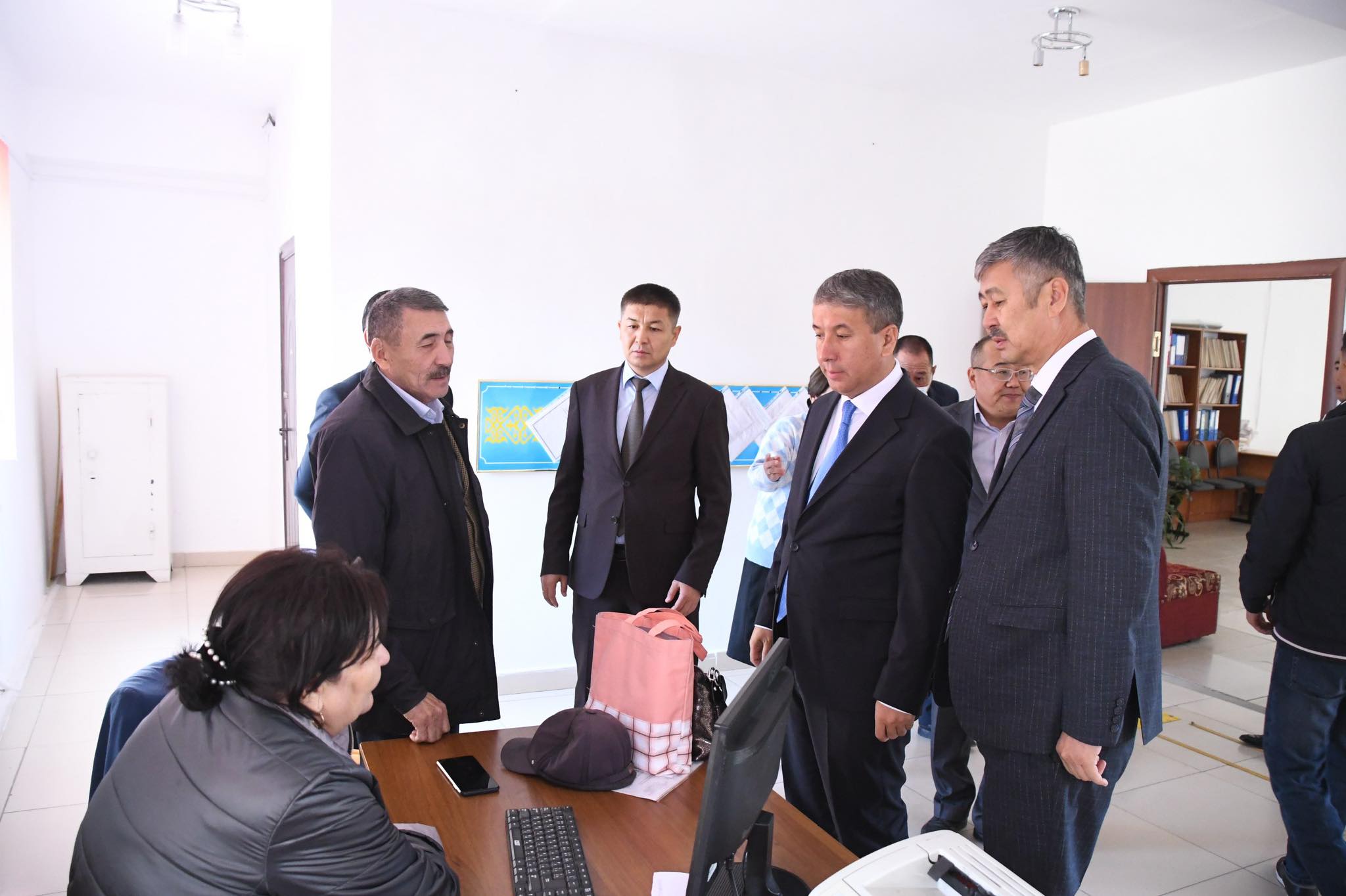 Аудан әкімі Әйтеке би кентіндегі әлеуметтік нысандарды аралады