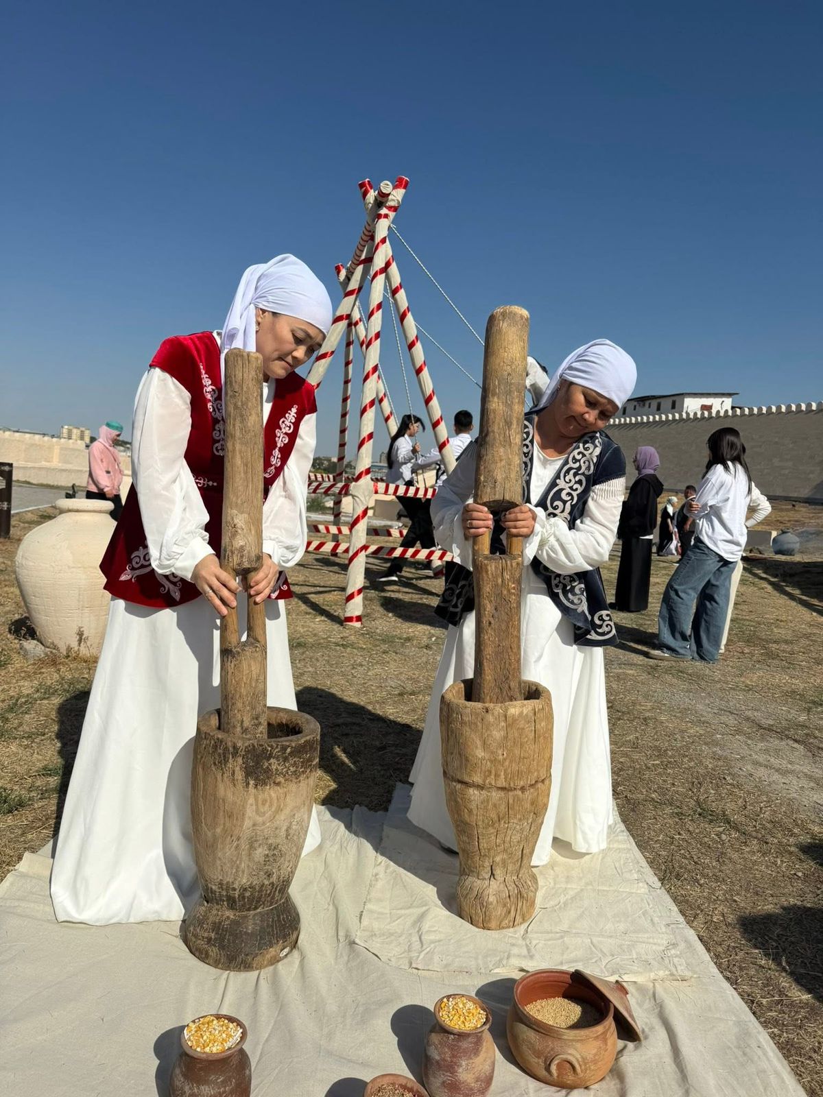 “Дән мен дәм Fest” – дәстүр мен дәм тоғысқан мереке өтті!