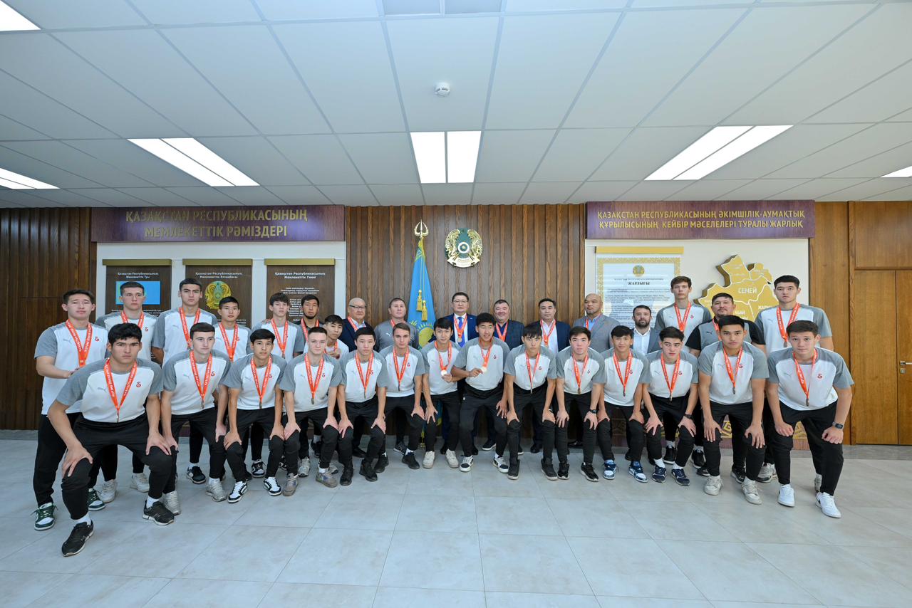 Аймақ басшысы «Елімай» және «Елімай-М» командаларымен кездесті