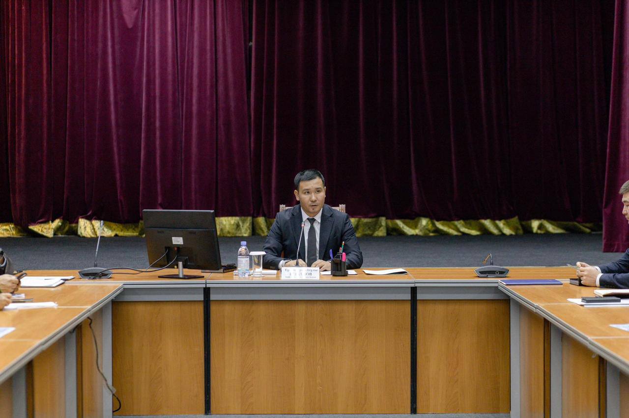 В Семее состоялось рабочее совещание по вопросам внутренней политики