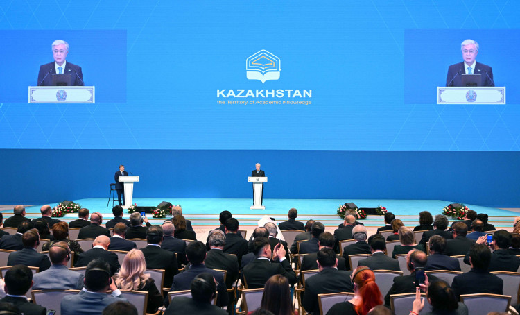 Глава государства выступил на Форуме стратегических партнеров «Казахстан – территория академического образования»