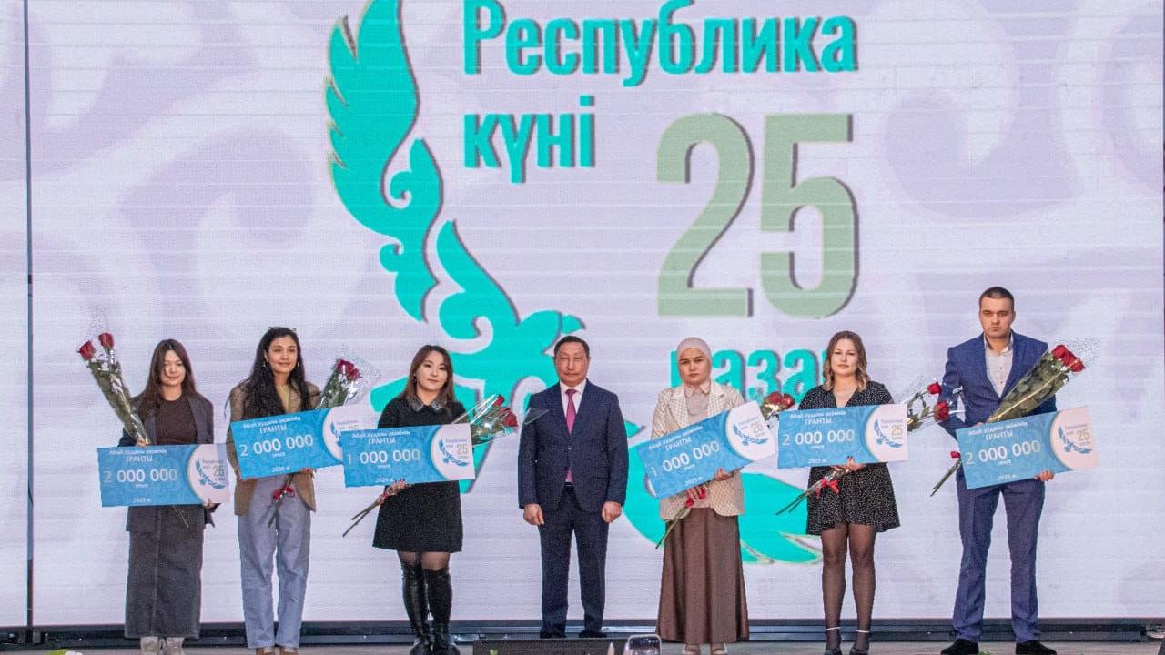 Идеядан табысты іске дейін: Қарағанды облысында жастар кәсіпкерлігі қалай қолдау табуда