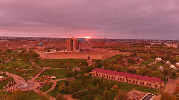 Жаңбырлы Түркістан 🍂