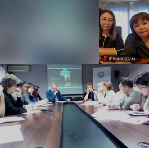 "Онлайн форматта өткен дөңгелек үстел отырысына қатысу"