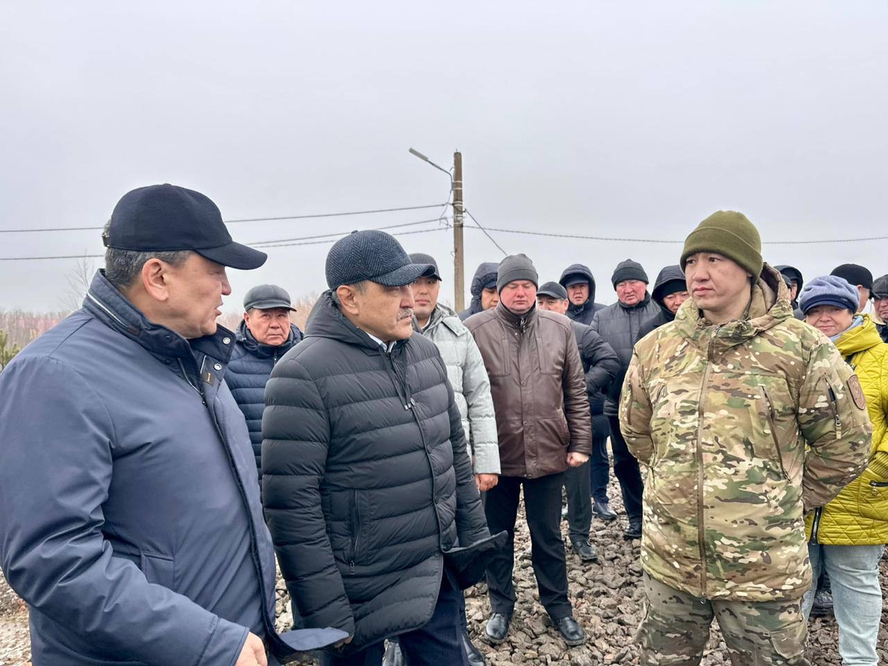 Су ресурстары және ирригация министрі Қызылжар ауданындағы қорғаныс бөгеттерінің құрылысымен  танысты