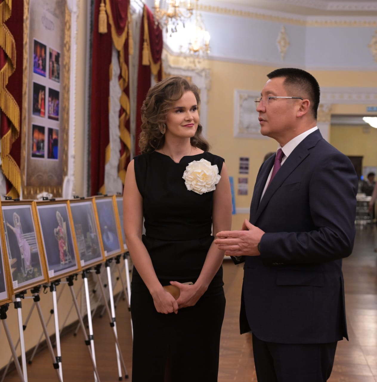 Павлодарскому областному театру драмы имени А.П. Чехова - 80 лет