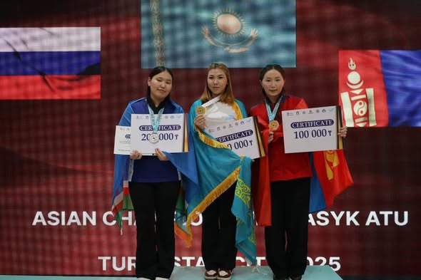 ТҮРКІСТАН ОБЛЫСЫНЫҢ СПОРТШЫСЫ АСЫҚ АТУДАН АЗИЯ ЧЕМПИОНЫ АТАНДЫ