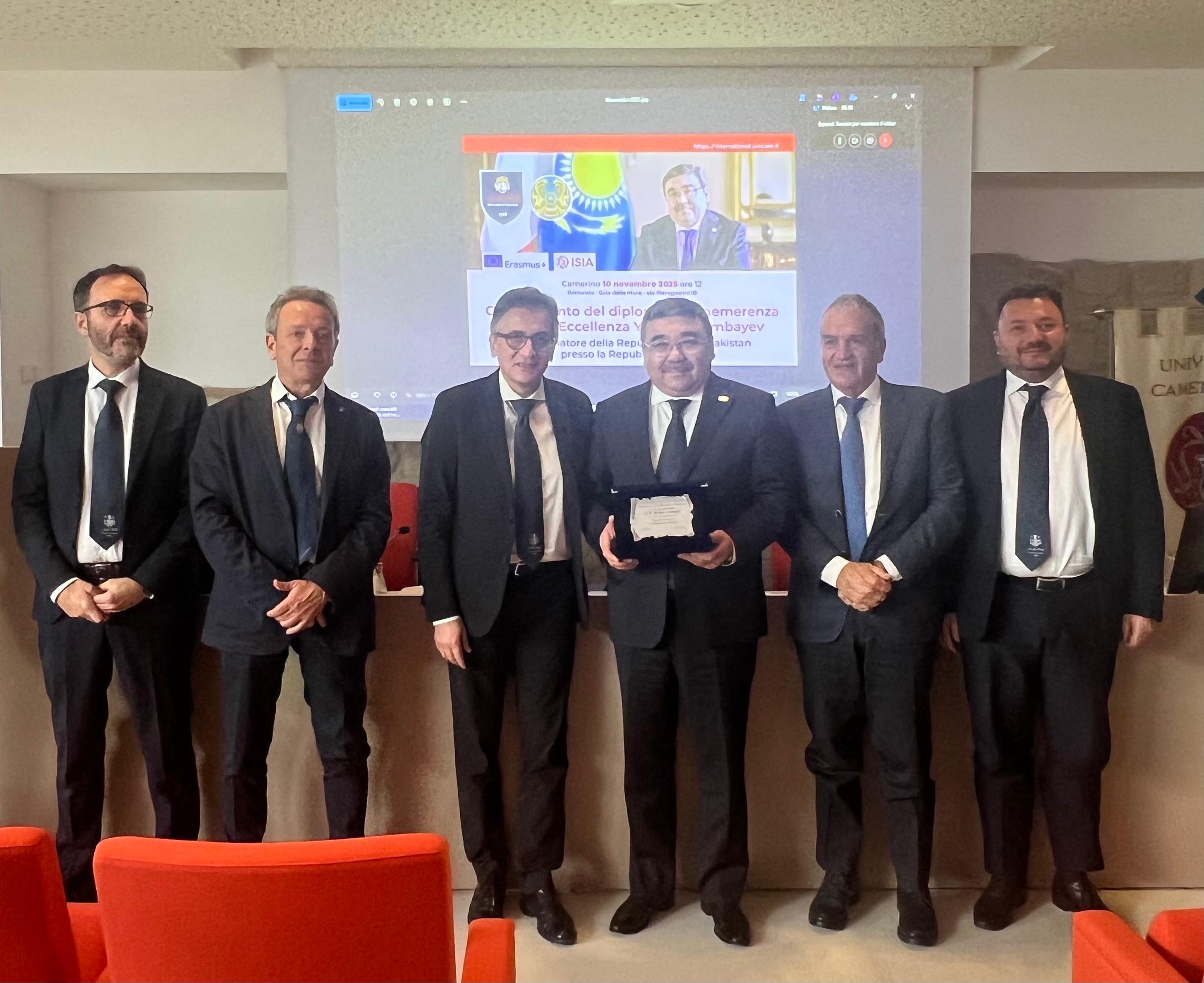 Visita di lavoro dell’Ambasciatore del Kazakhstan in Italia nella città di Camerino