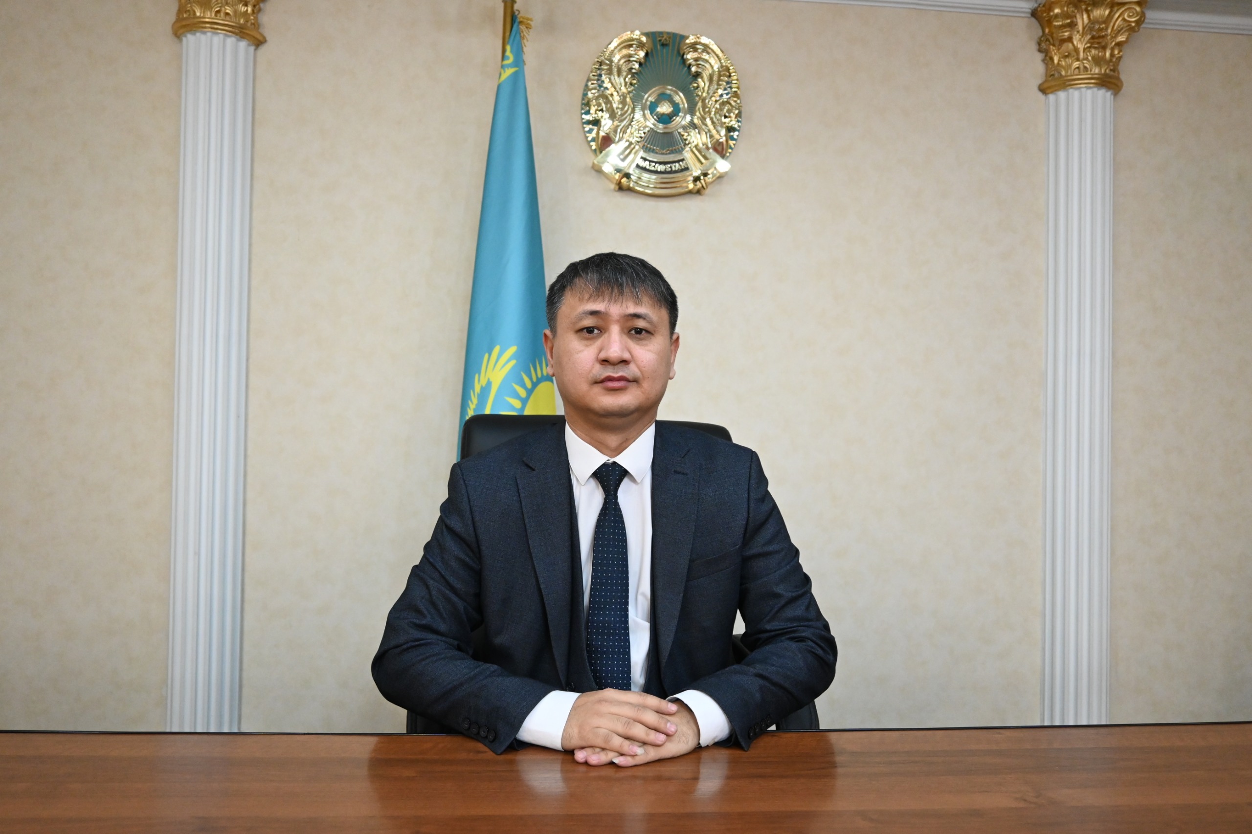 Назначен новый руководитель отдела жилищно-коммунального хозяйства, пассажирского транспорта, автомобильных дорог и жилищной инспекции Сандыктауского района