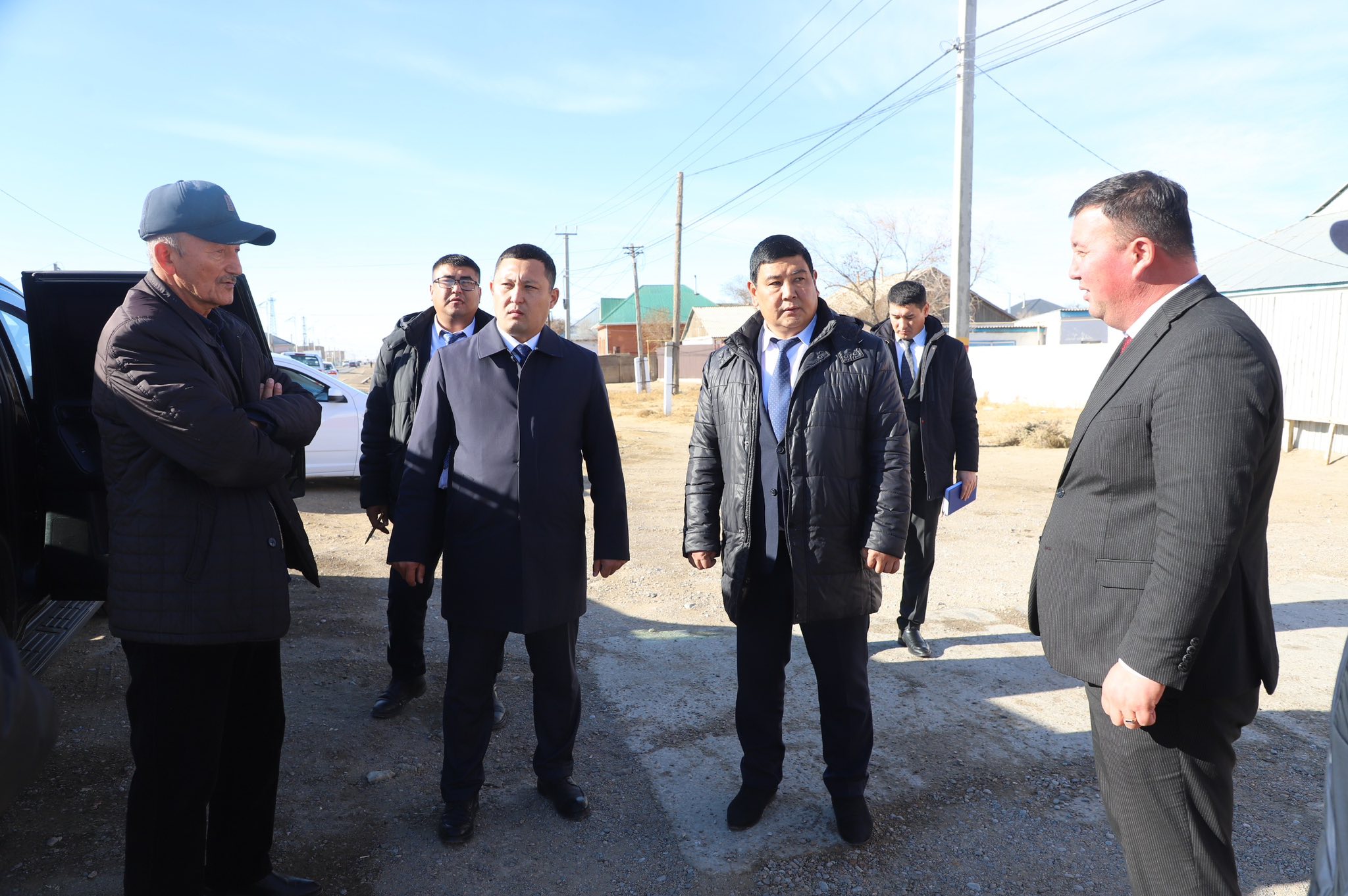 Төретам кентінде жол және абаттандыру жұмыстары қарқынды жүргізіліп жатыр