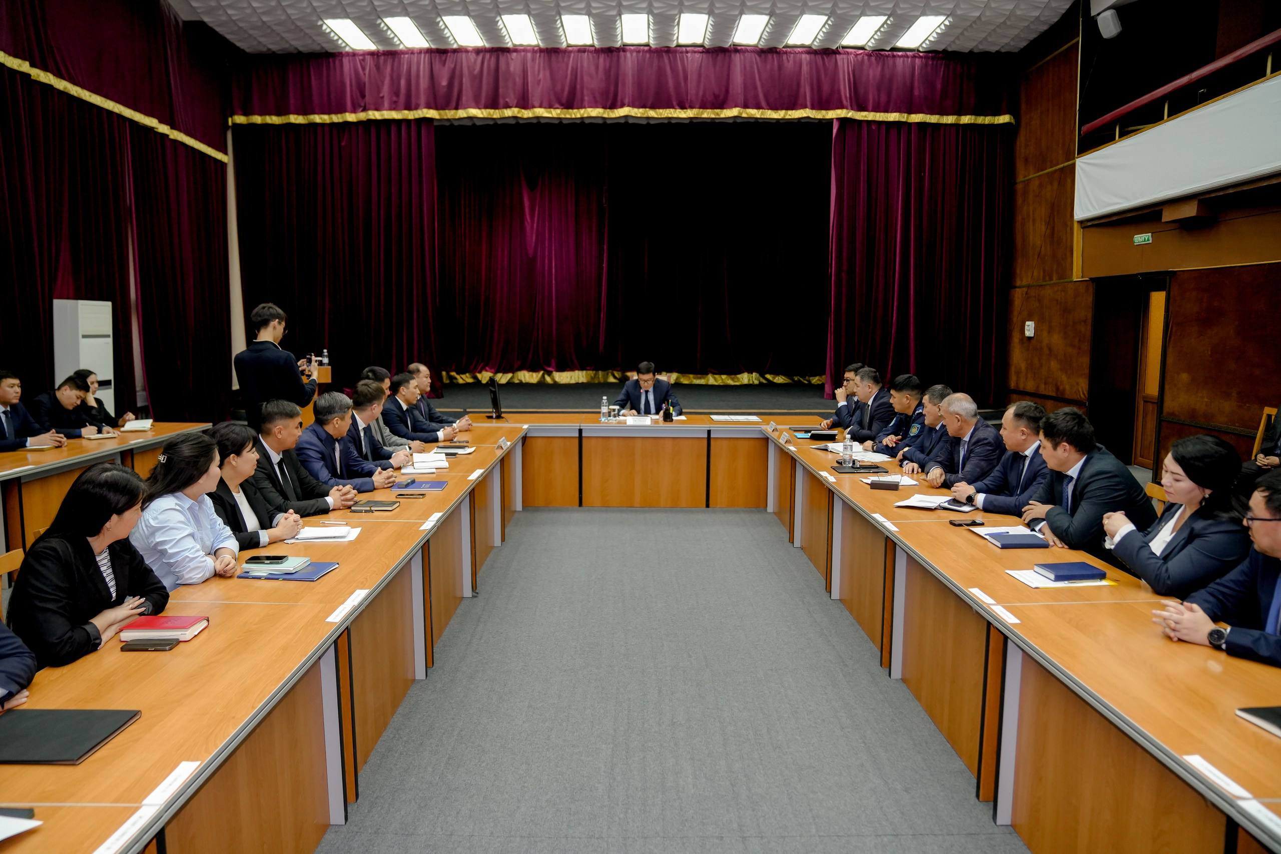 Проведено расширенное аппаратное совещание