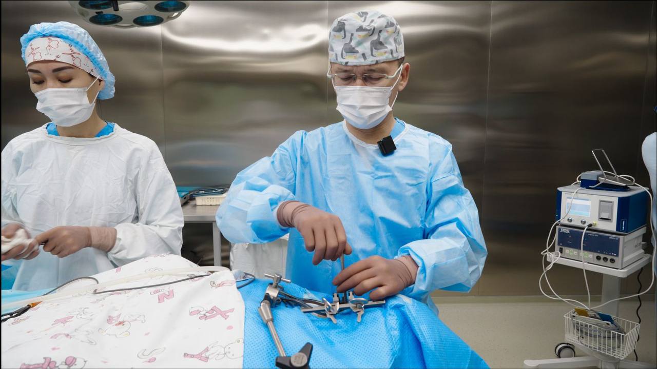 Пациентка из Канады приехала в Казахстан для лечения в Национальном центре нейрохирургии