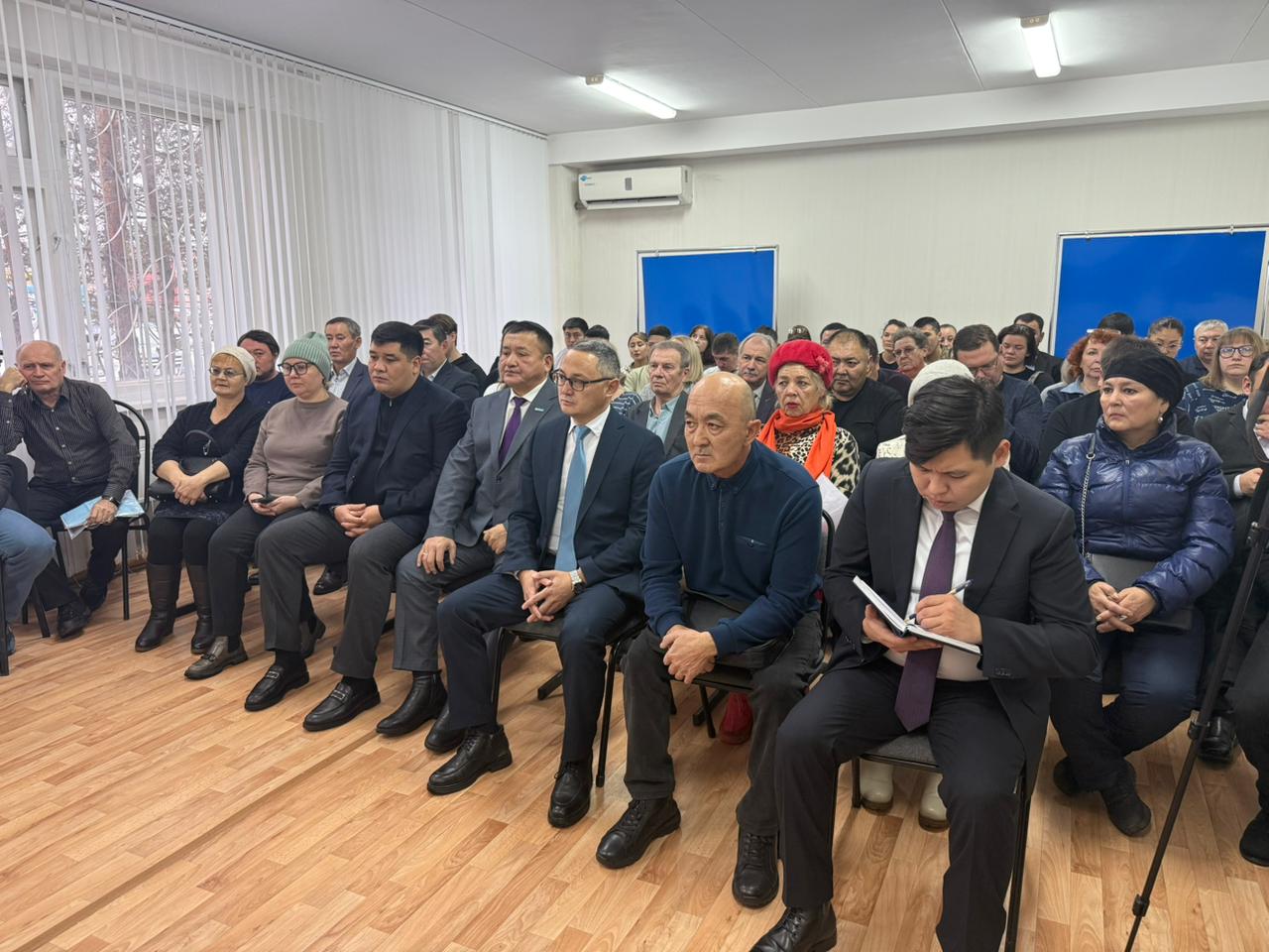 Сегодня состоялась встреча с работниками ТОО “Степногорск Энергокомплекс” и жителями города.