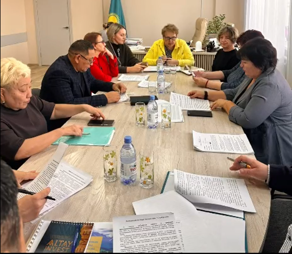 2025 жылғы 12 қарашада Алтай ауданының Қоғамдық кеңесінің отырысы өтті