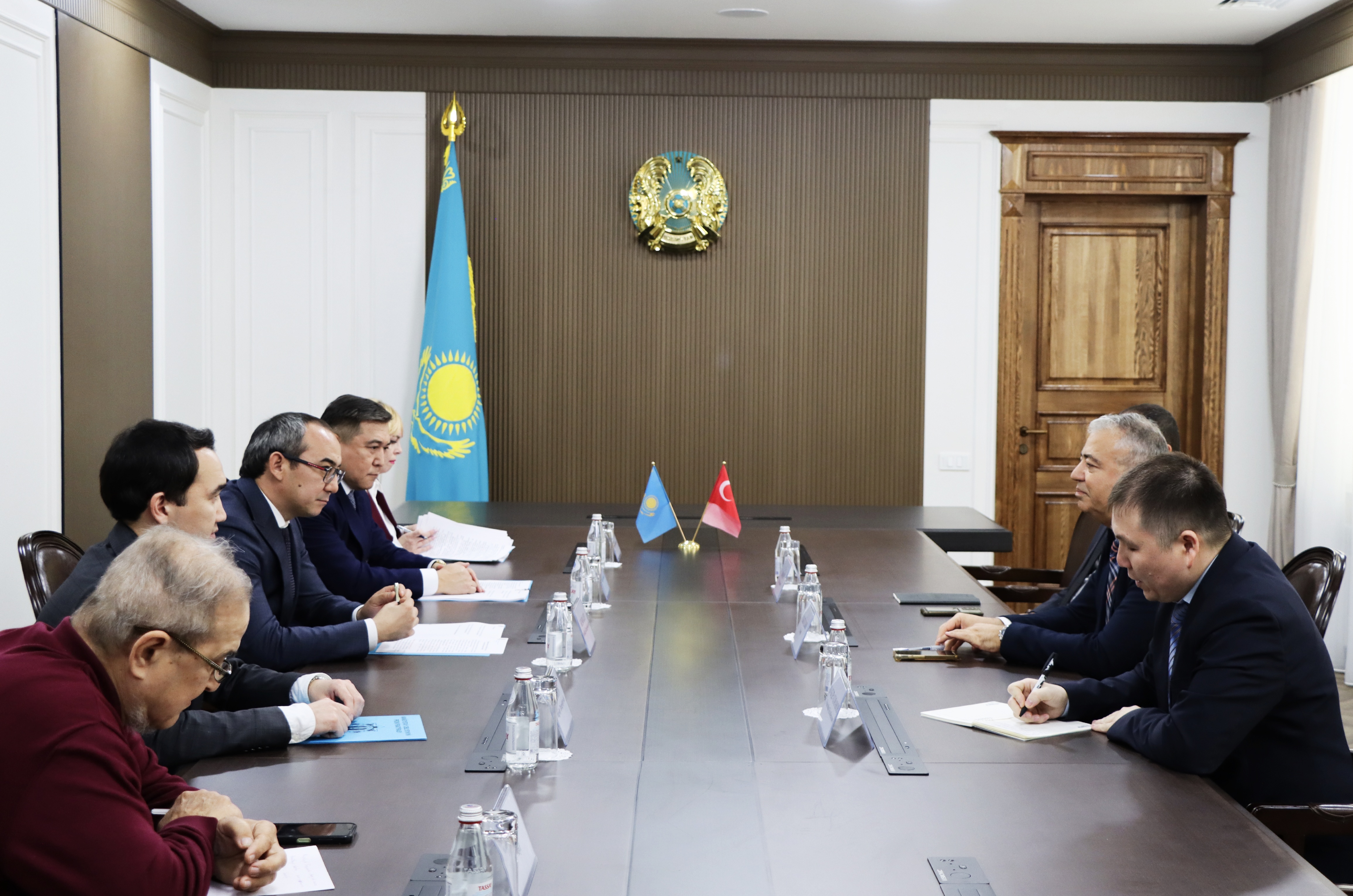 Обсуждены вопросы международно-правового сотрудничества между прокуратурой Мангистауской области и Генконсульством Турции