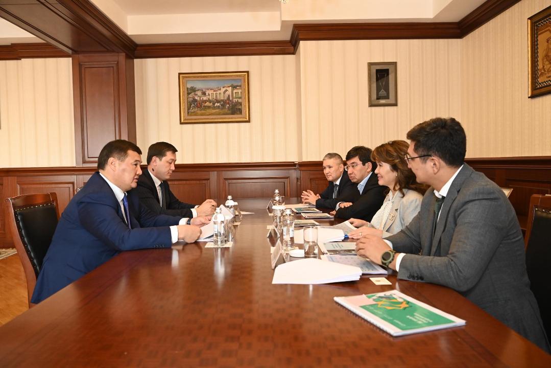 Глава региона встретился с председателем правления АО «Народный банк Казахстана» Умут Шаяхметовой
