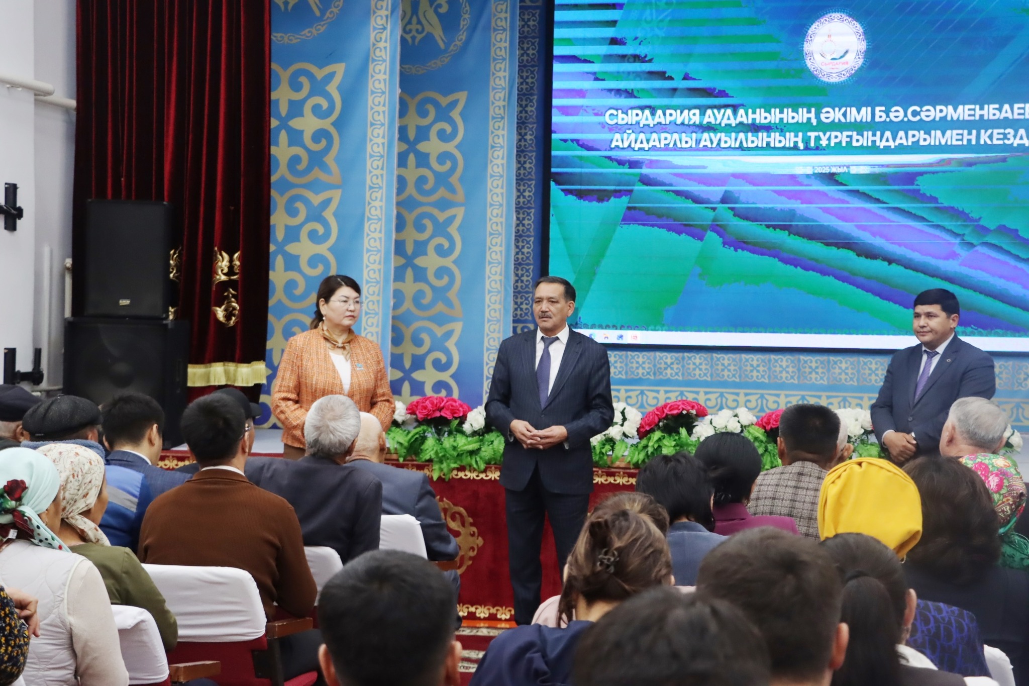 Аудан әкімі Айдарлы,Жетікөл,Аманкелді ауылының тұрғындарымен кездесті