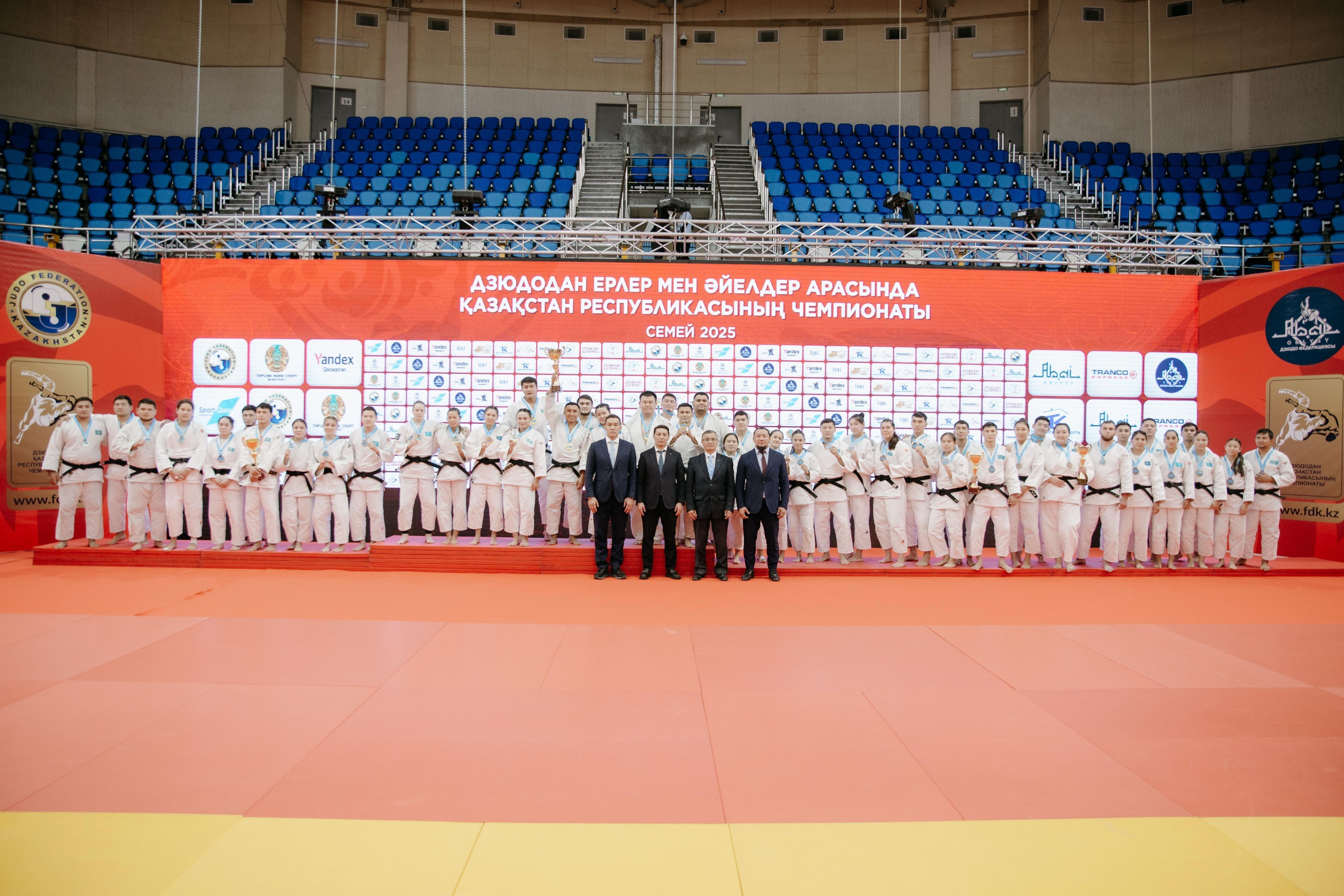 Абай облысының спортшылары дзюдодан аралас командалық жарыста чемпион атанды