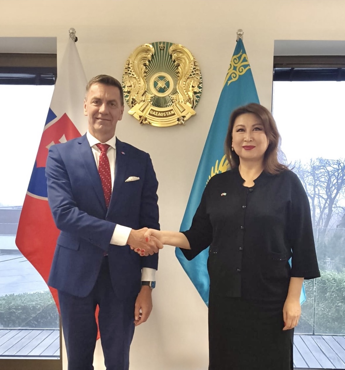 V Bratislave sa diskutovalo o nových možnostiach finančno-ekonomickej spolupráce medzi Kazachstanom a Slovenskom