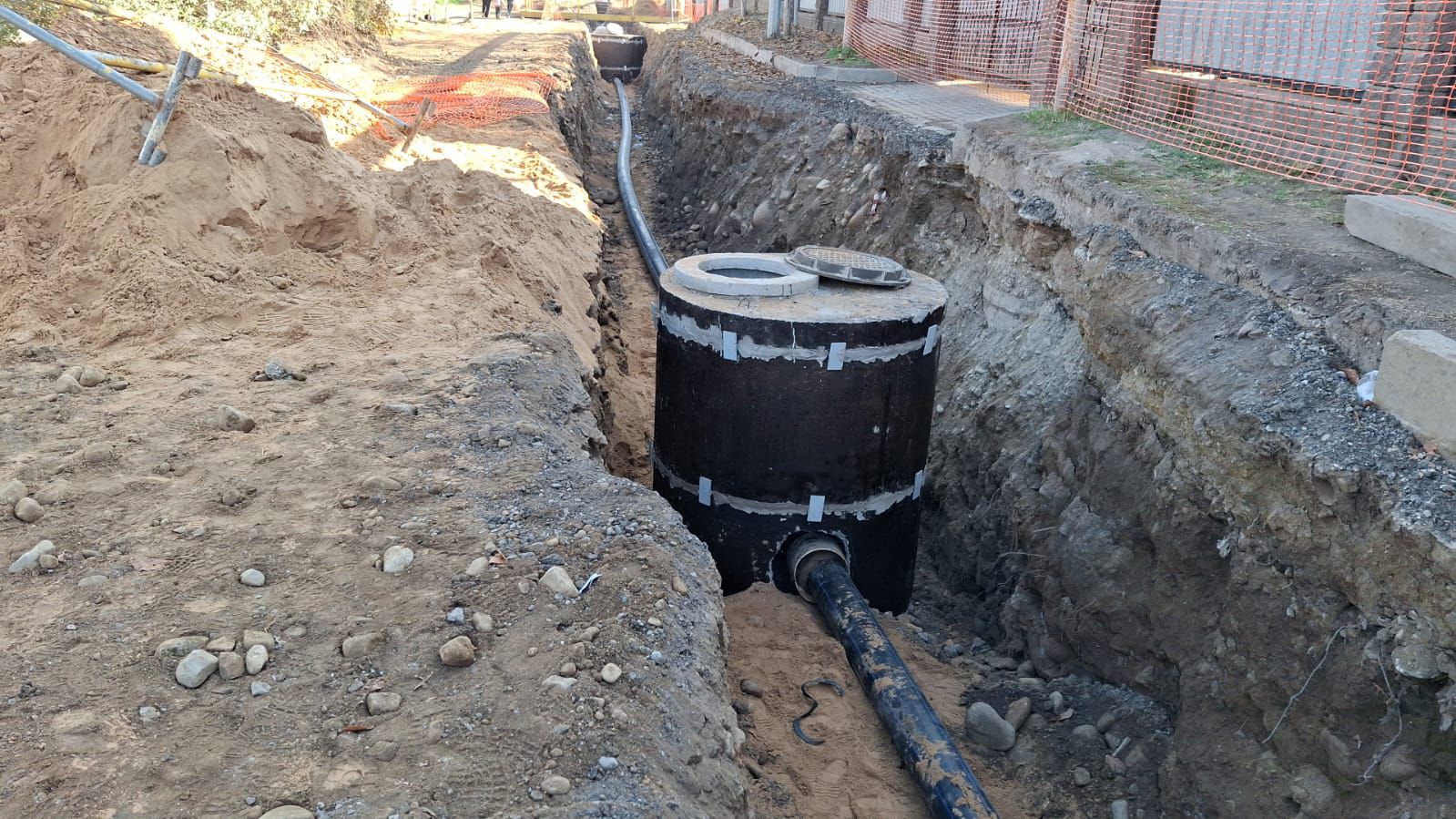 Алматының Наурызбай ауданында 40 шақырымнан астам инженерлік желілер салынды