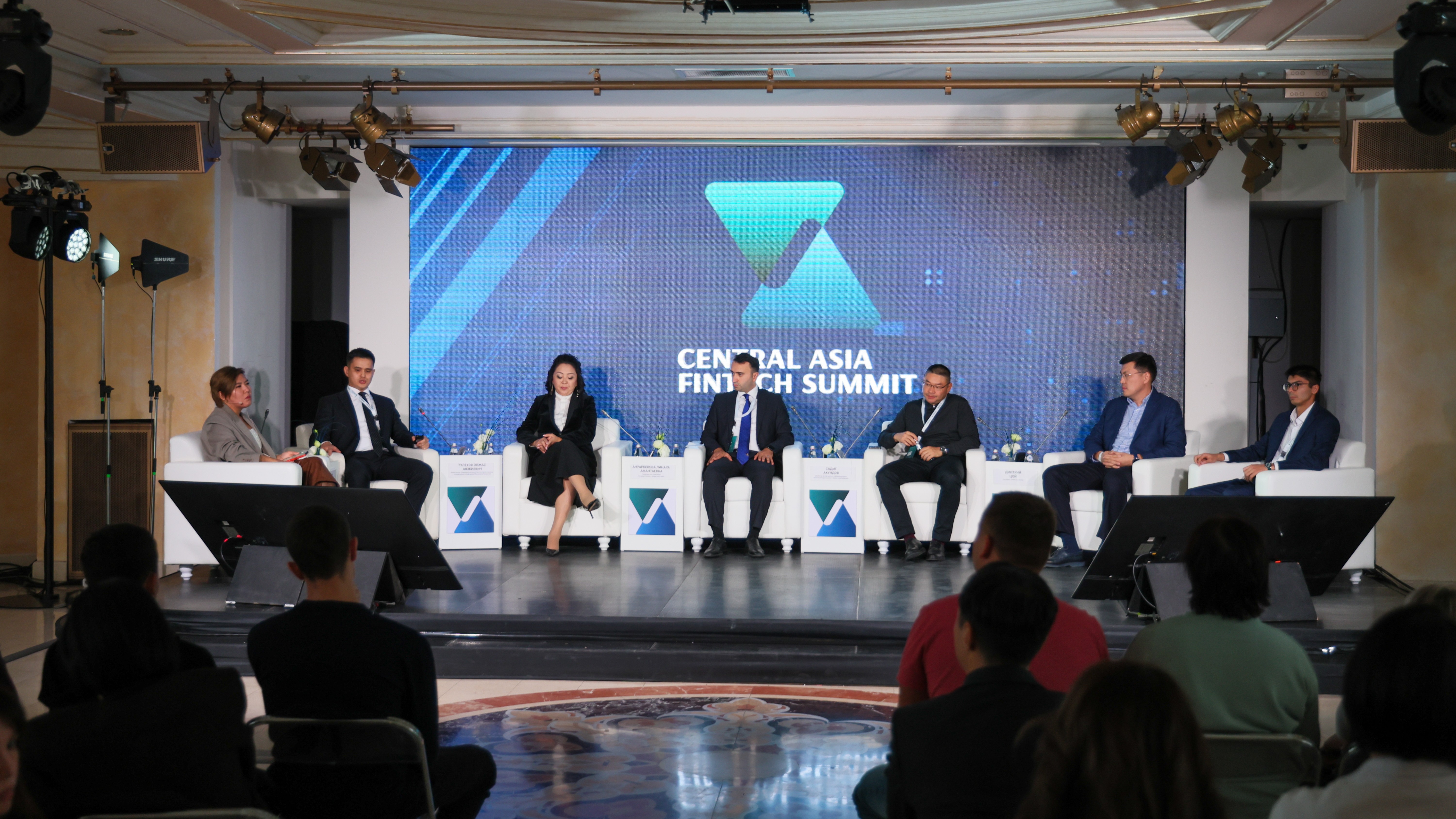 Казахстан формирует экономику данных: Олжас Тулеуов представил новую модель развития национальной статистики на Central Asia Fintech Summit