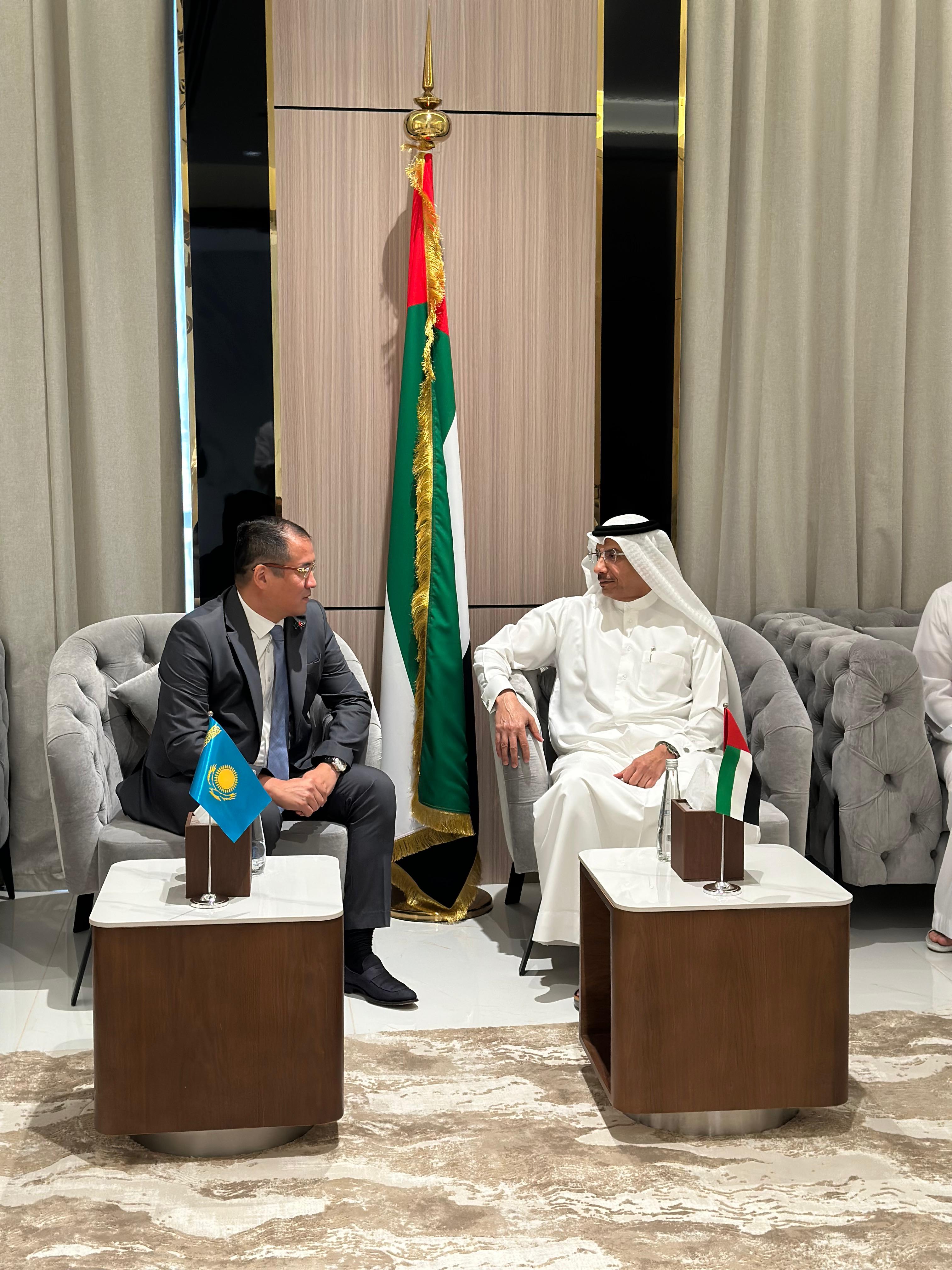 Ү.ж. 13 қарашада Умм әл-Қувейн әмірлігінің Сауда палатасы Төрағасы Халфан Ахмед Месфермен кездесу өткіздік.