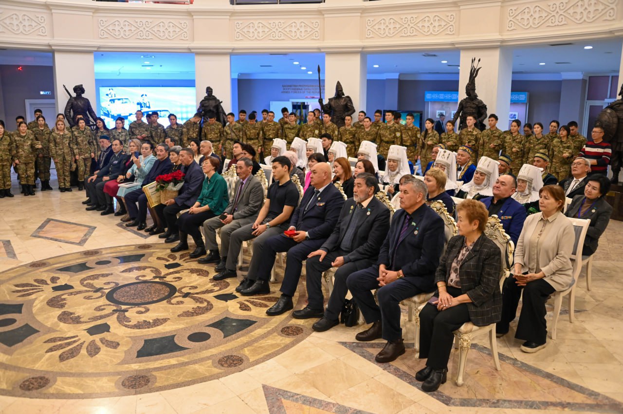 Қазақстандық жауынгерлердің ұрпақтарына «Батырлық пен борышқа адалдық» медалі тапсырылды