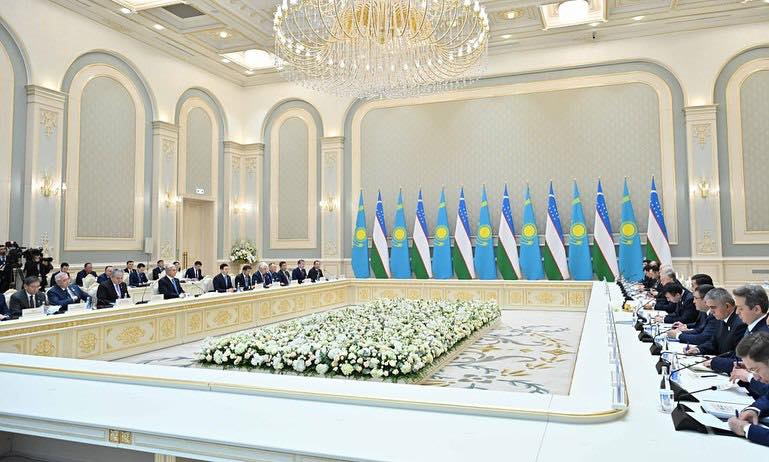 Қазақстан мен Өзбекстан президенттері Жоғары мемлекетаралық кеңестің екінші отырысына қатысты