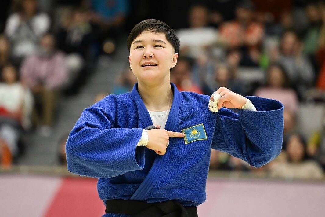 Столичные сурдо-борцы завоевали две медали в первый день турнира в Японии