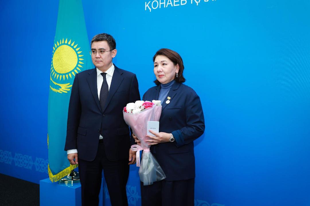 Финансисты — в центре внимания: в области отметили профессиональный праздник работников отрасли