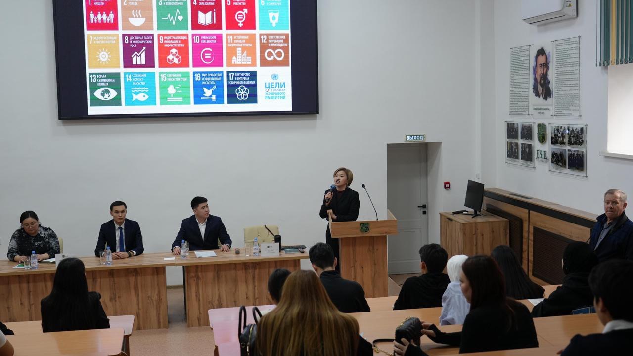 «Таза Қазақстан»: в Астане прошла лекция на тему «Экологическая чистота и гармония духовной чистоты»