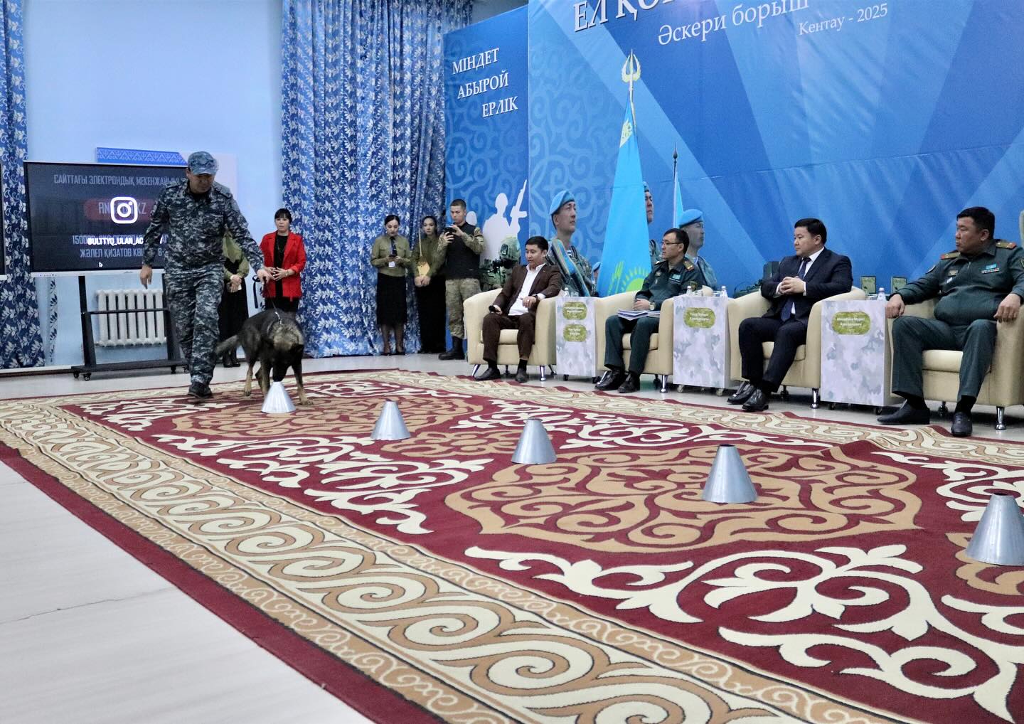 В КЕНТАУ СОСТОЯЛАСЬ ВСТРЕЧА НА ТЕМУ «ЕЛ ҚОРҒАНЫ – ҚУАТТЫ ӘСКЕР»